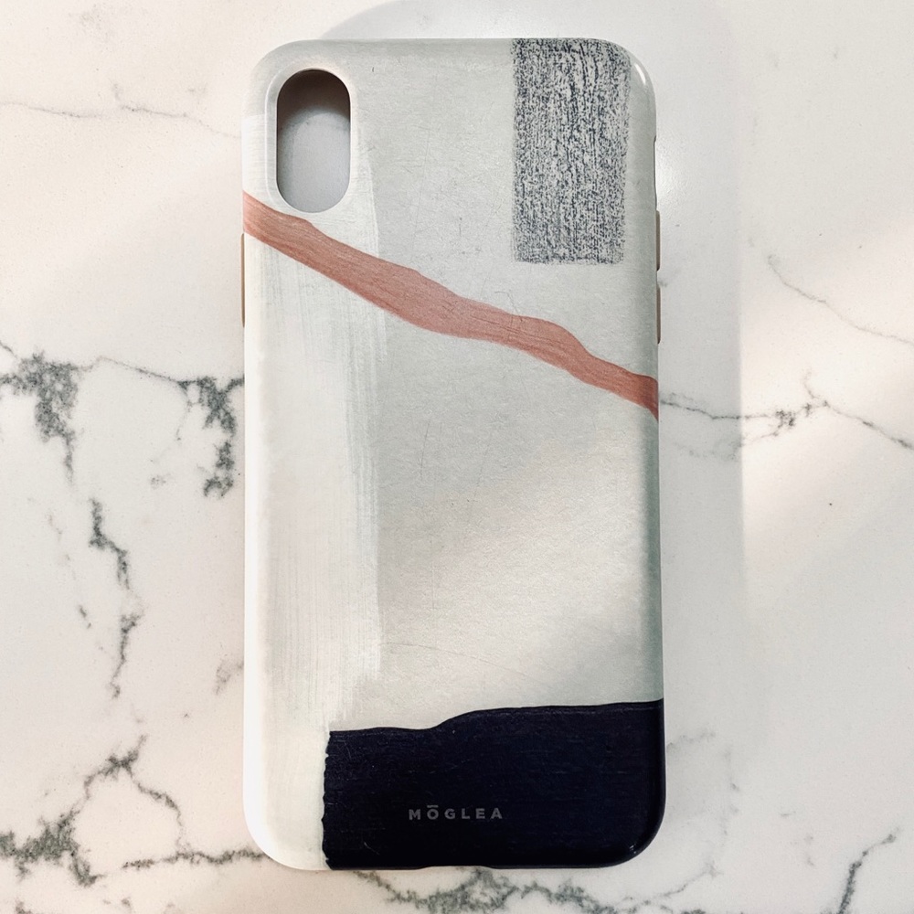 Mōglea iPhone X case